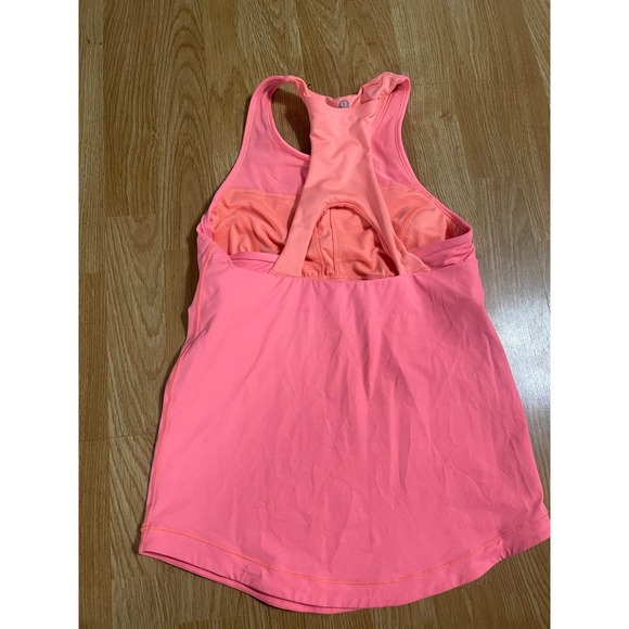 lululemon tank top size 6 - Picture 2 of 4